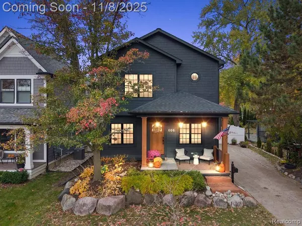 606 Golf Avenue, Royal Oak, MI 48073
