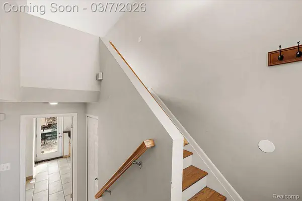 608 Amelia AVE, Royal Oak, MI 48073