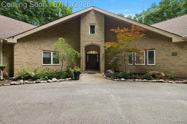 4219 Gardner RD, Metamora Township, MI 48455