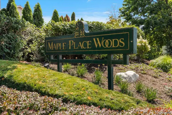 7092 Elmhurst, West Bloomfield Charter Township, MI 48322