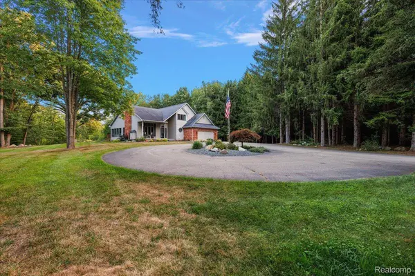 707 W Sutton RD, Metamora Township, MI 48455