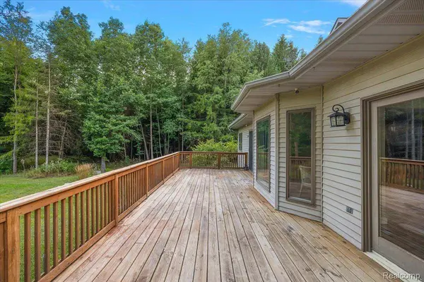 707 W Sutton RD, Metamora Township, MI 48455