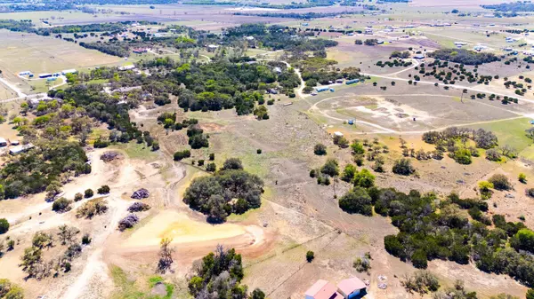 2700 County Road 224, Florence, TX 76527