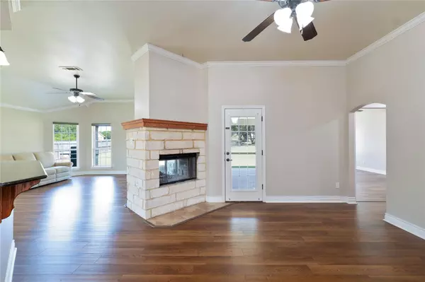 1114 County Road 3371, Kempner, TX 76539