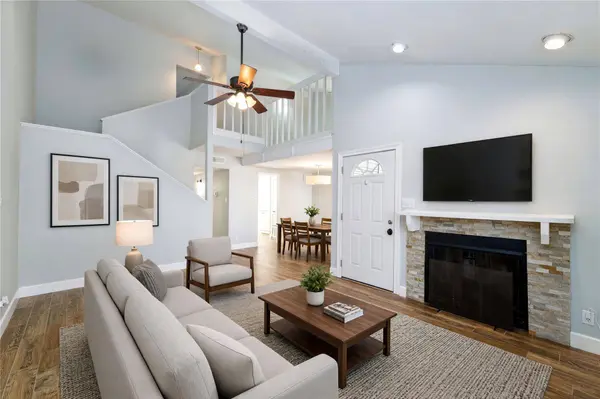 1702 Timber Ridge DR