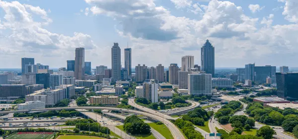 North Gwinnett vs South Gwinnett: Which Area Is Really Better?,Sarah Pickell