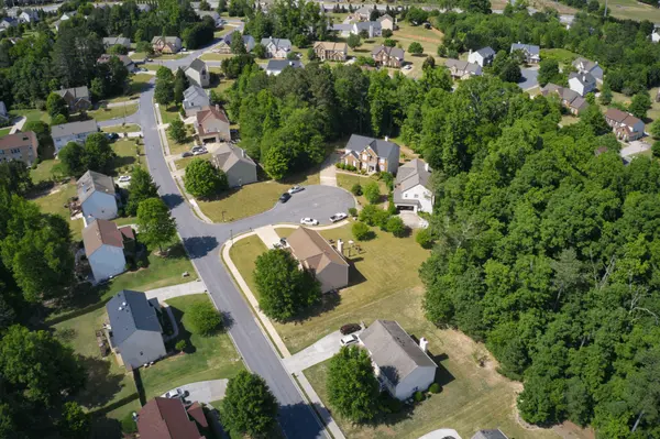 The Best North Atlanta Suburbs for Families Moving From Out of State