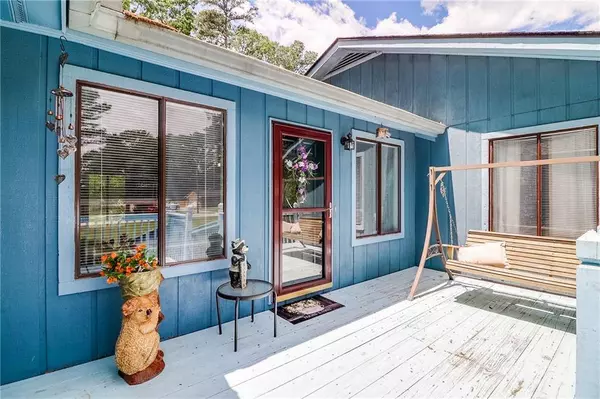 3739 Lake Carlton RD, Loganville, GA 30052