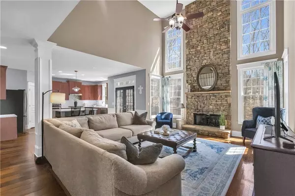 1604 Summersweet LN, Dacula, GA 30019