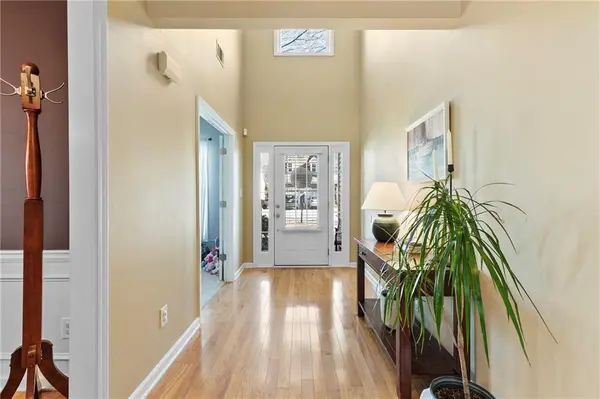 2472 Walnut Tree LN, Buford, GA 30519