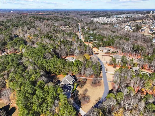 1178 ANTRIM GLEN DR, Hoschton, GA 30548