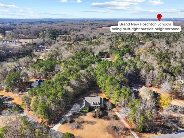 1178 ANTRIM GLEN DR, Hoschton, GA 30548