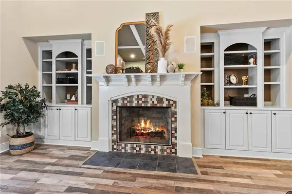 1178 ANTRIM GLEN DR, Hoschton, GA 30548