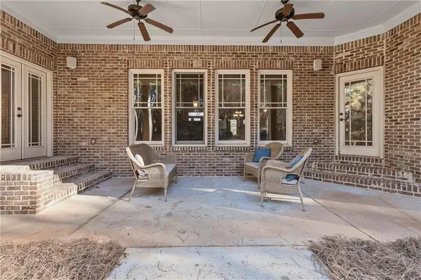 1178 ANTRIM GLEN DR, Hoschton, GA 30548