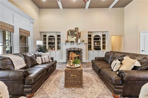 1178 ANTRIM GLEN DR, Hoschton, GA 30548