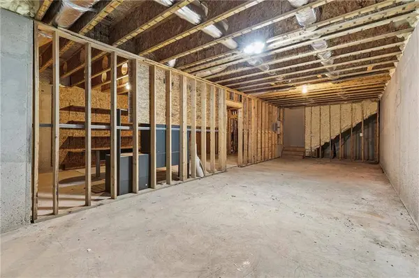 1178 ANTRIM GLEN DR, Hoschton, GA 30548