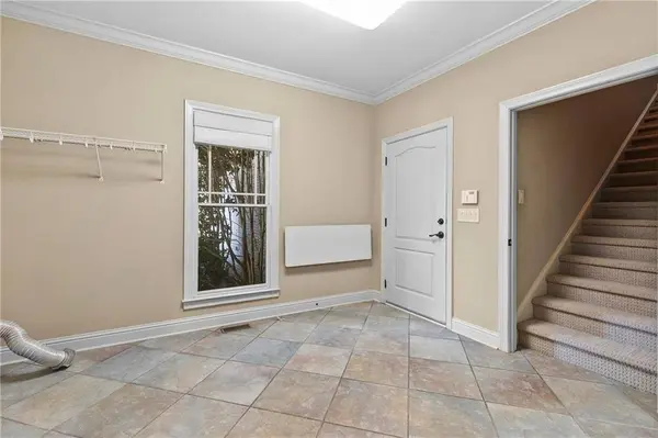 1178 ANTRIM GLEN DR, Hoschton, GA 30548