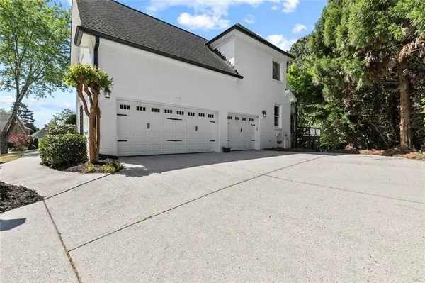 2461 Floral Valley, Dacula, GA 30019