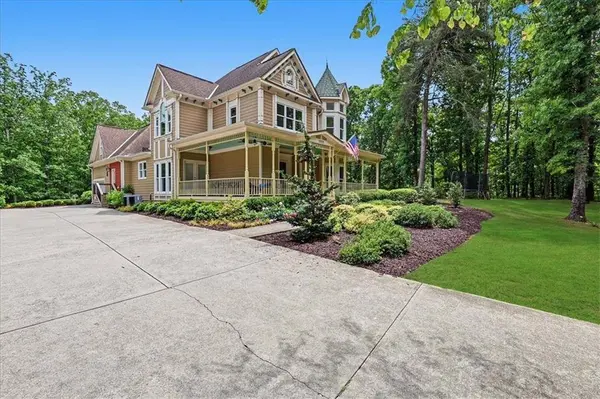 3515 S Puckett RD, Buford, GA 30519