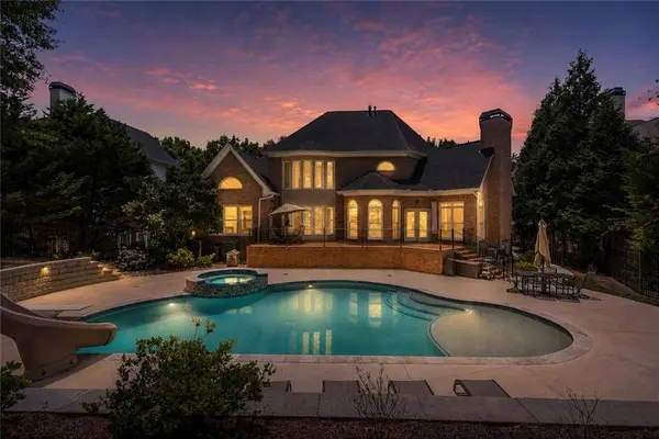2373 Bronze Oak LN, Braselton, GA 30517