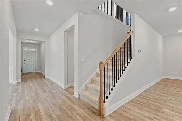 3402 Grace Farm LN, Buford, GA 30519
