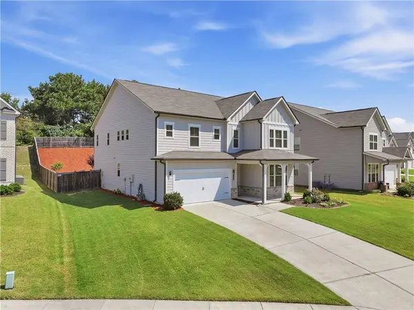 3402 Grace Farm LN, Buford, GA 30519