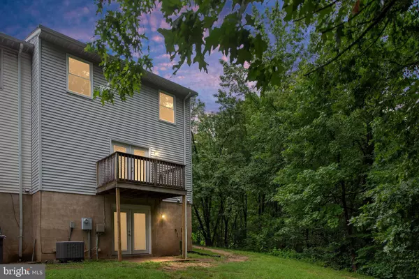 5122 REDBUD RD, Fredericksburg, VA 22407