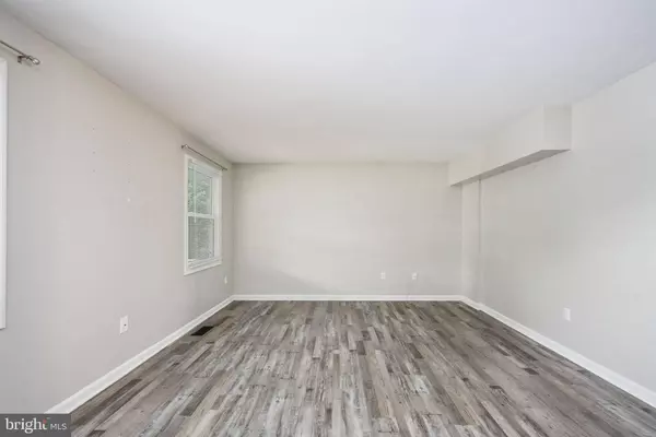 5122 REDBUD RD, Fredericksburg, VA 22407