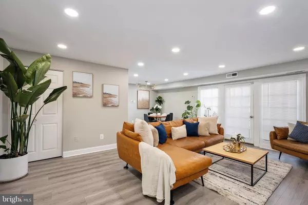 12705 GORDON BLVD #37, Woodbridge, VA 22192