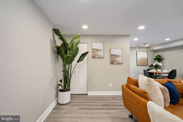 12705 GORDON BLVD #37, Woodbridge, VA 22192