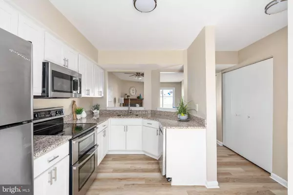 15370 GATEHOUSE TER, Woodbridge, VA 22191