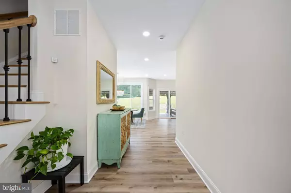 7095 SIGNAL HILL RD, Manassas, VA 20111