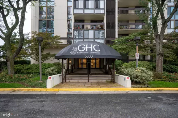 5300 HOLMES RUN PKWY #506, Alexandria, VA 22304