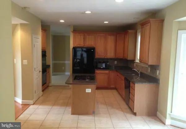 3650 THOMASSON CROSSING DR, Triangle, VA 22172