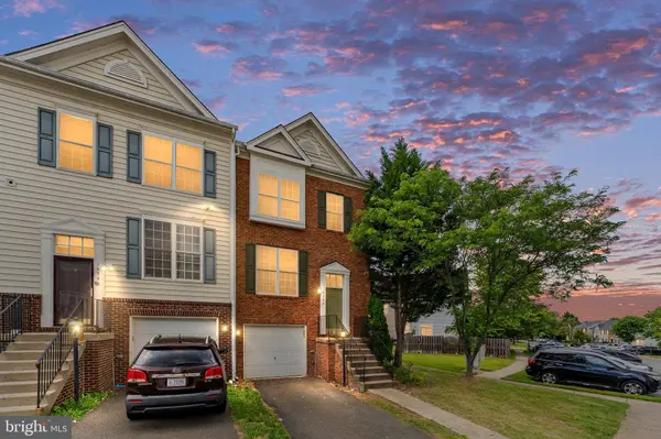 16796 SWEENEY LN, Woodbridge, VA 22191