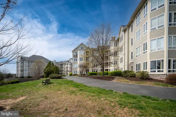 1621 LADUE #107, Woodbridge, VA 22191