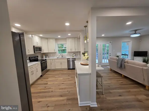 4749 SHADOW OAK CT, Dumfries, VA 22025