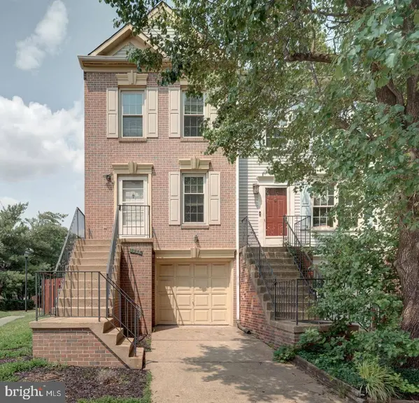 3022 KINGS VILLAGE RD