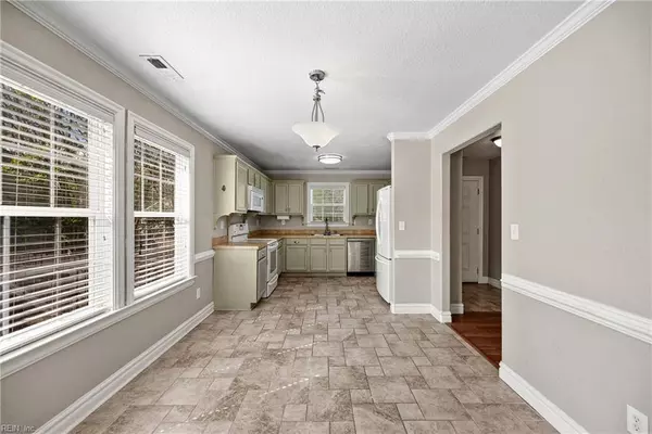 145 Kristen LN, Suffolk, VA 23434