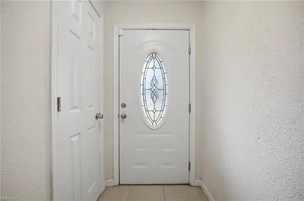 4029 Sea Cliff RD, Chesapeake, VA 23321