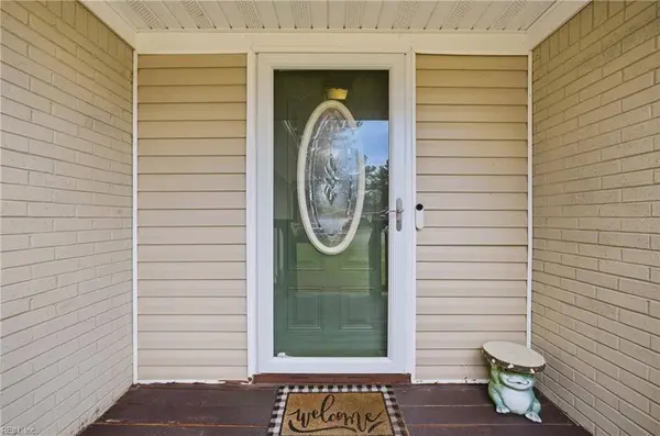 4029 Sea Cliff RD, Chesapeake, VA 23321