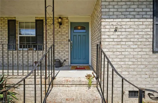 2078 Nansemond PW, Suffolk, VA 23434