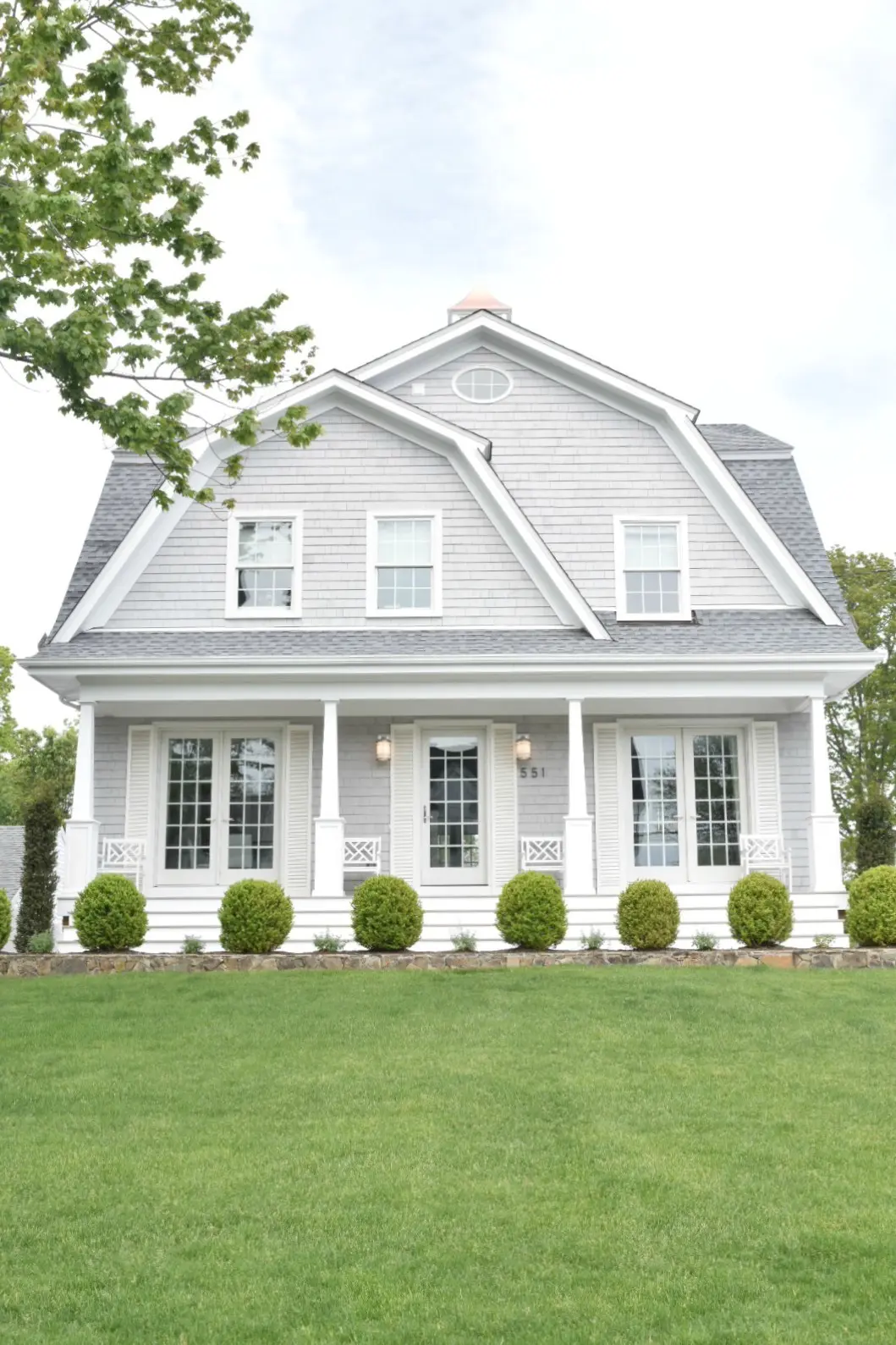 New-England-Home-Exterior-Paint-Colors-for-Homes-019