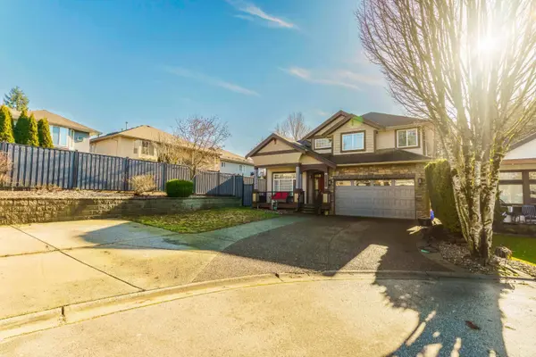 19178 117a AVE, Pitt Meadows, BC V3Y 2R3