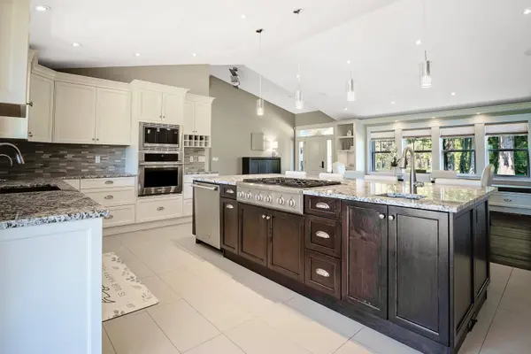 26258 60 AVE, Langley, BC V4W 1L2