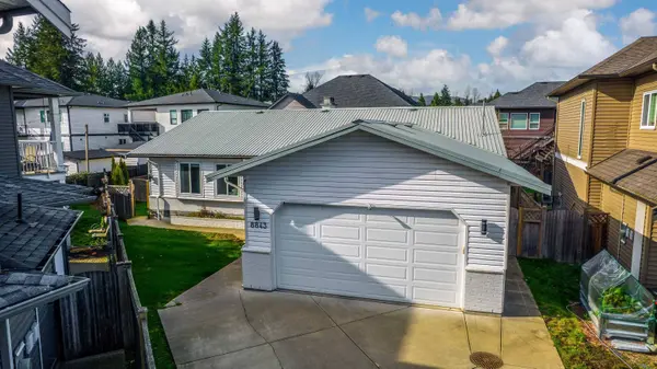 8843 Wooler TER, Mission, BC V4S 0B9
