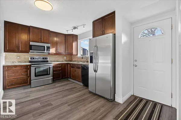 133 HABITAT CR NW, Edmonton, AB T5A 3K8