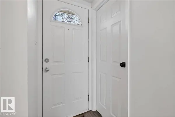 133 HABITAT CR NW, Edmonton, AB T5A 3K8