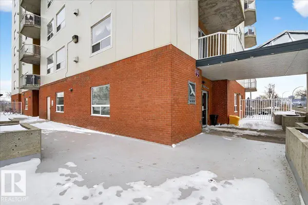 #105 9707 105 ST NW, Edmonton, AB T5K 2Y4