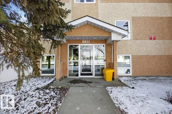 #101 8811 106A AV NW, Edmonton, AB T5H 3Y7